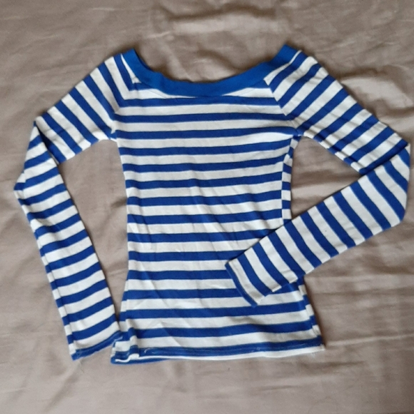 Blue striped long sleeve wide neck top - Picture 3 of 4